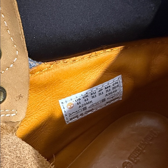 Timberland waterproof boots - Picture 5 of 5